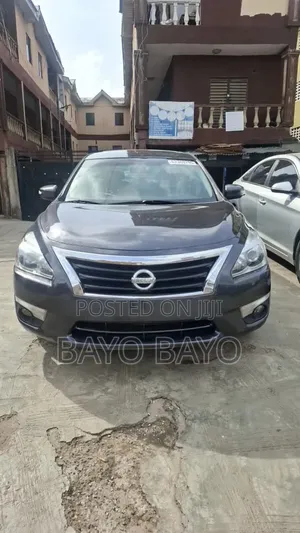Nissan Altima 2013 Gray