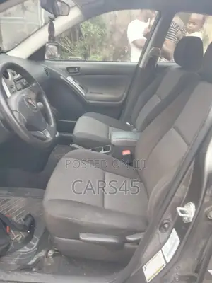 Pontiac Vibe 2007 Gray