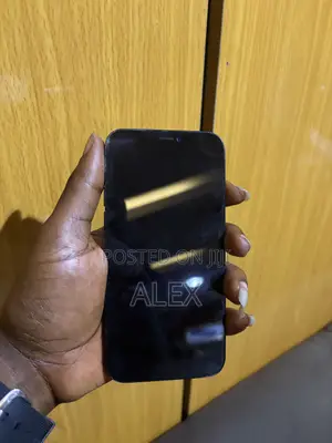 Apple iPhone 12 64 GB Black