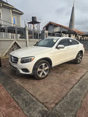 Mercedes-Benz GLC-Class 2017 White