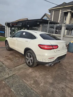 Mercedes-Benz GLC-Class 2017 White