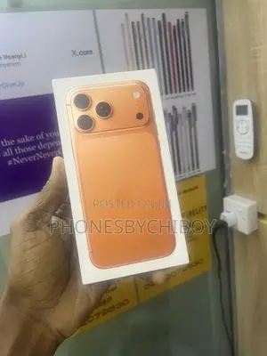New Apple iPhone 17 Pro Max 256 GB Orange