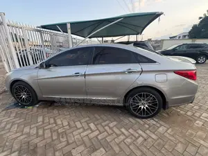 Hyundai Sonata 2012 Gray