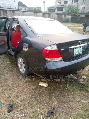 Toyota Camry 2006 Blue