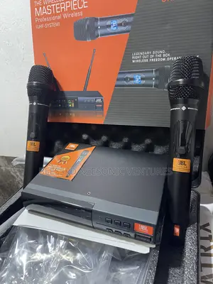 Professional Wireless Microphone