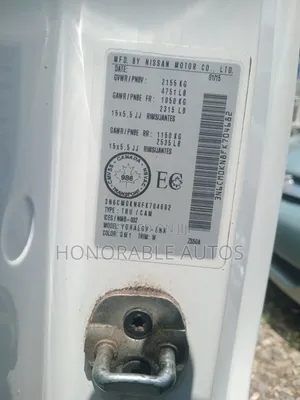 Nissan NV1500 2015 White