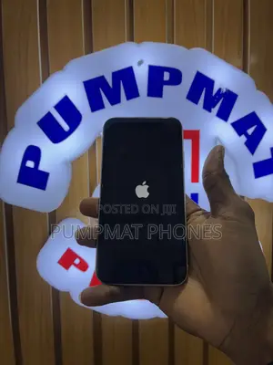 Apple iPhone XR 128 GB White