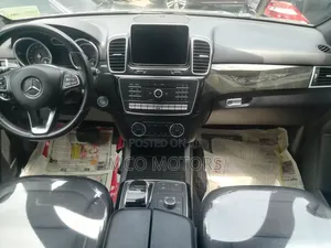Mercedes-Benz GLE-Class 2018 Gray