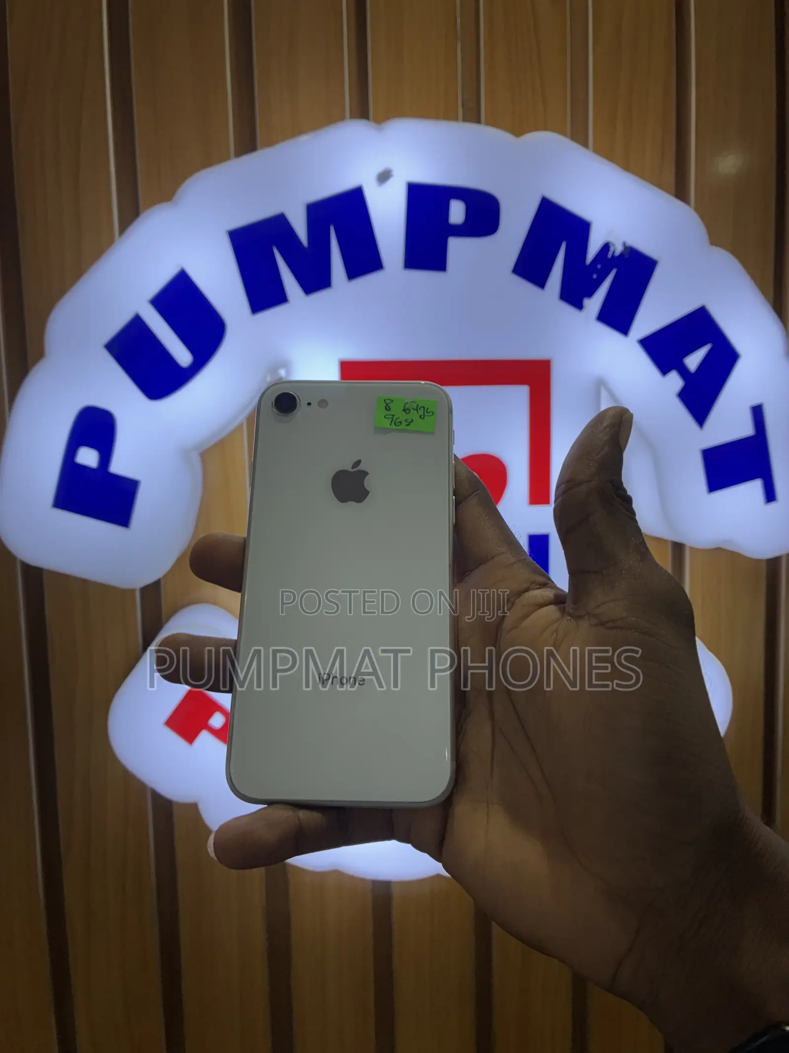 Apple iPhone 8 64 GB White
