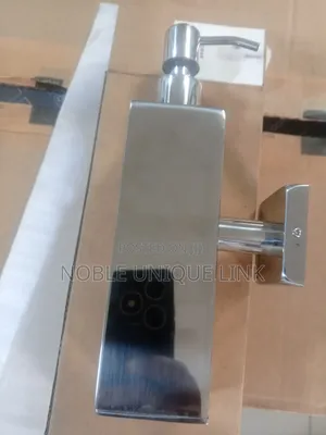 Quality Paris Soap Dispenser