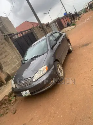 Toyota Corolla 2005 Gray