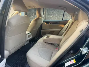 Toyota Camry 2019 Gray