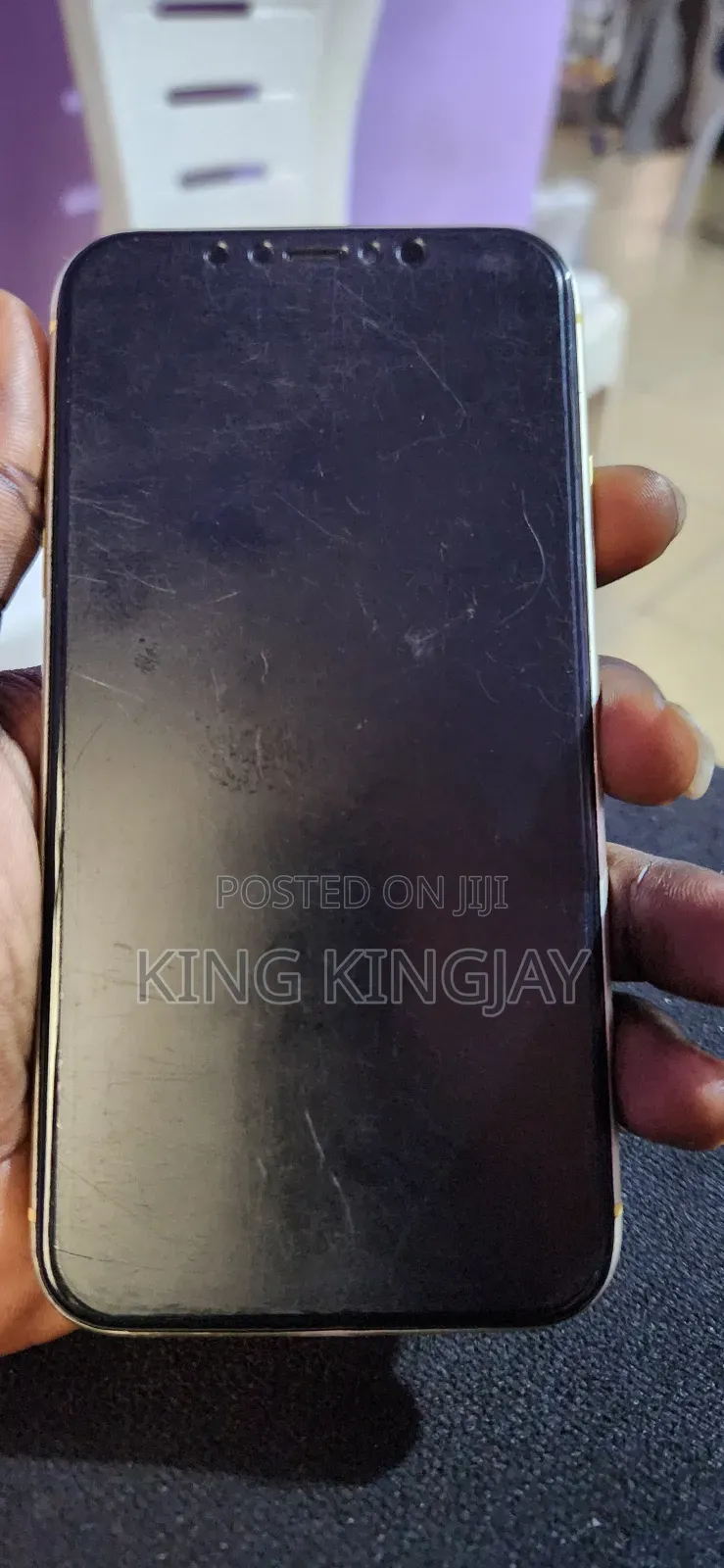 Apple iPhone 11 64 GB Yellow