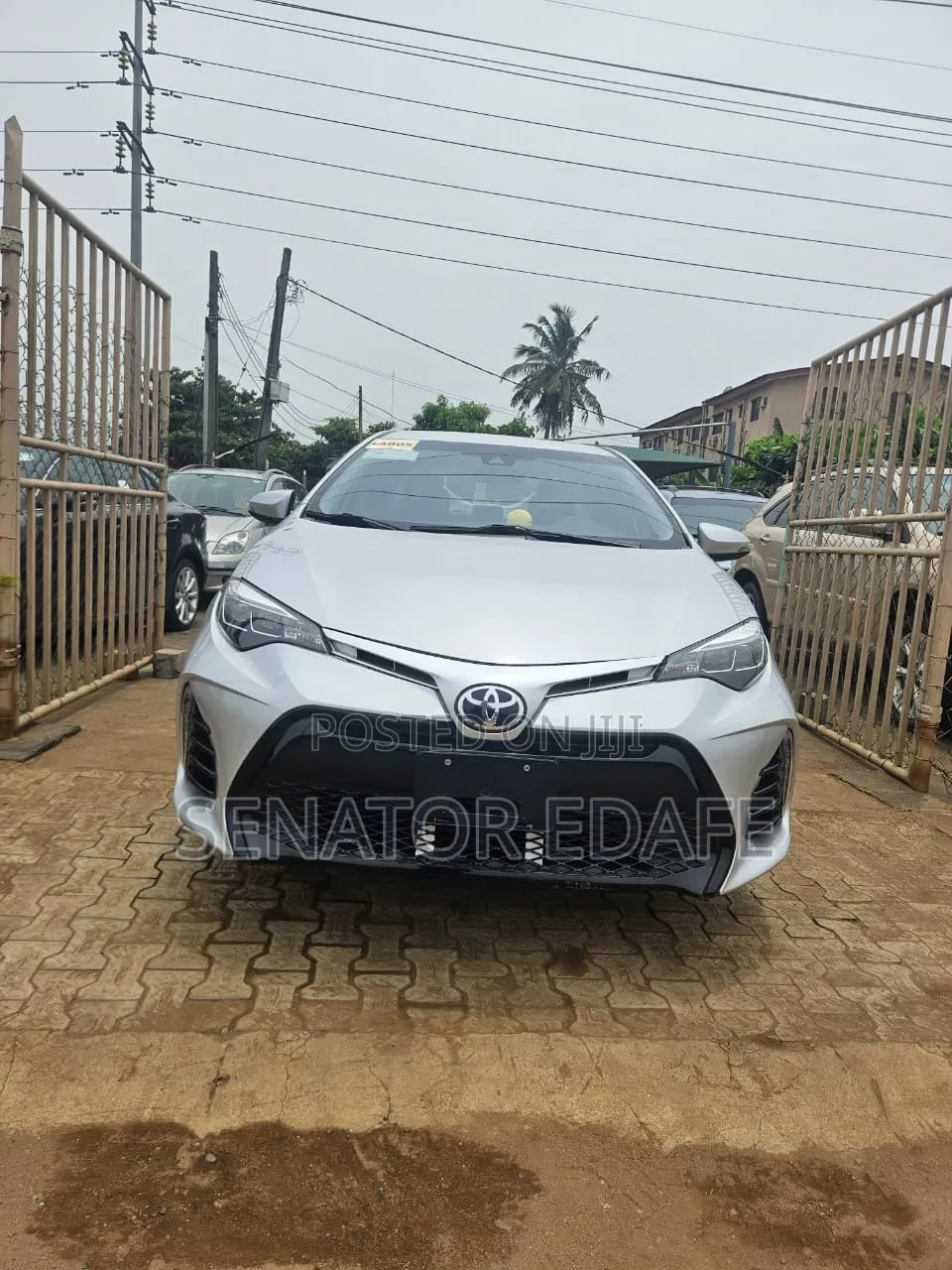 Toyota Corolla 2017 Silver