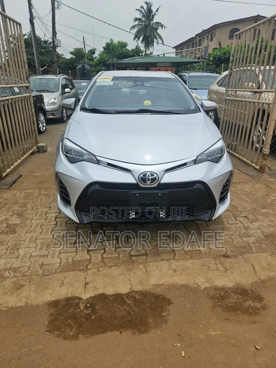Toyota Corolla 2017 Silver