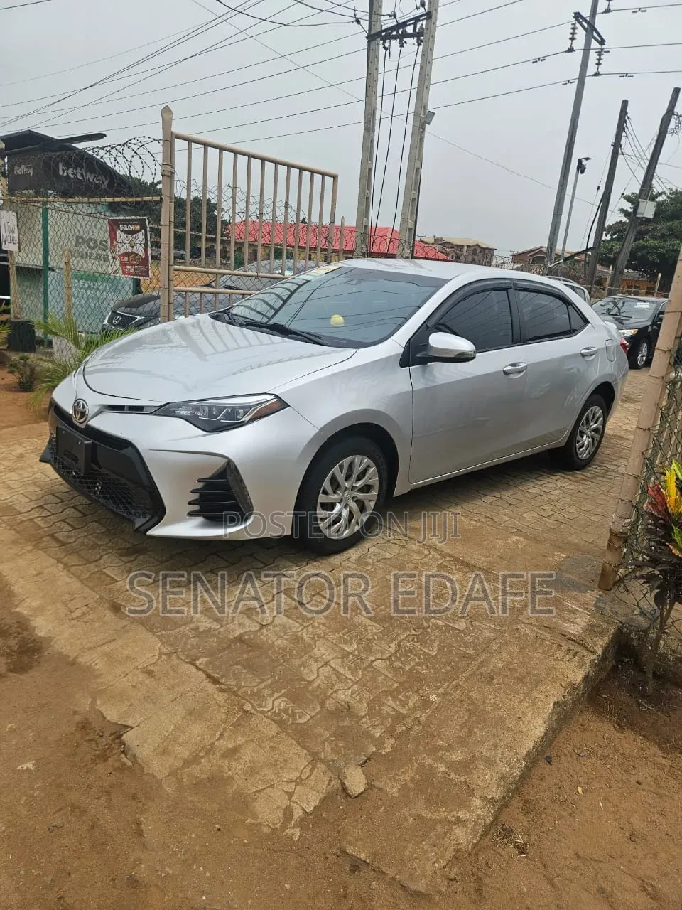 Toyota Corolla 2017 Silver