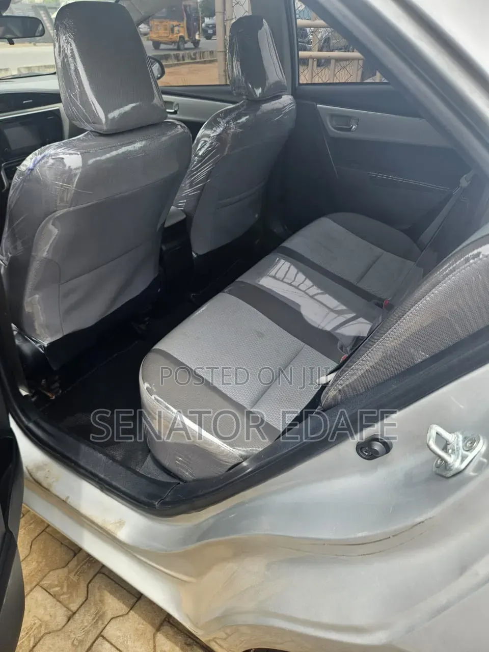 Toyota Corolla 2017 Silver