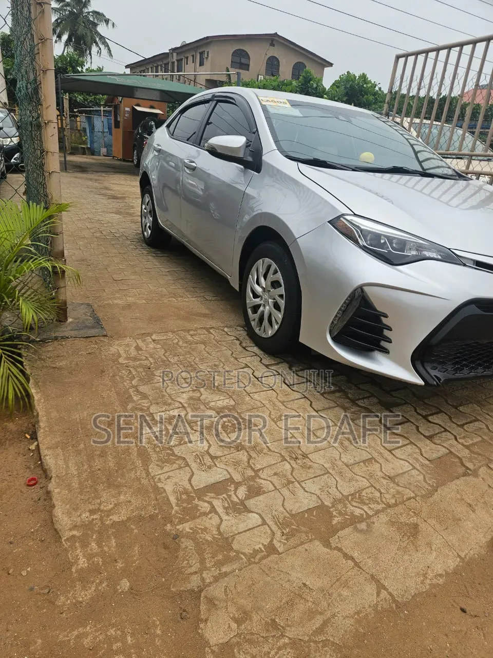 Toyota Corolla 2017 Silver