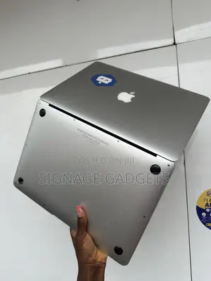 Laptop Apple MacBook 2014 8GB Intel Core i5 SSD 128GB