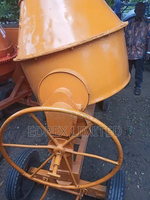 Bedford Concrete Mixer 500L