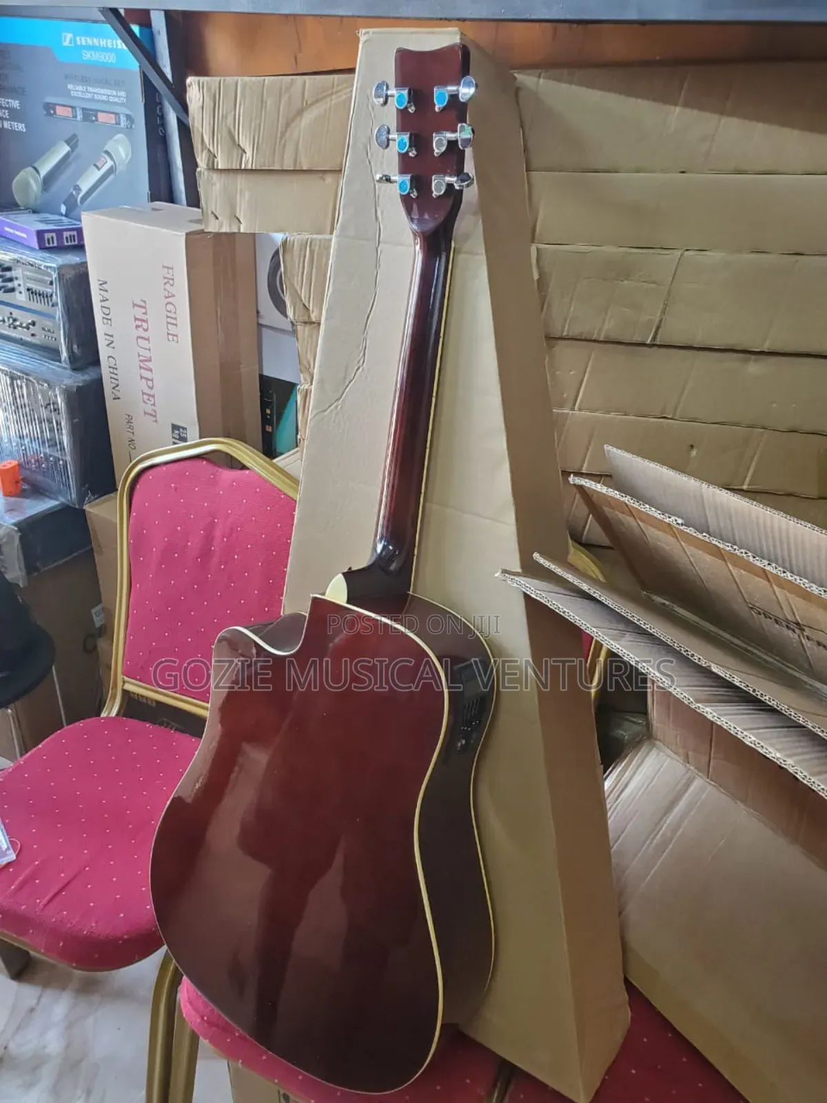 Fender Semi Electro Acoustic Guitar 6 Strings With Amazing