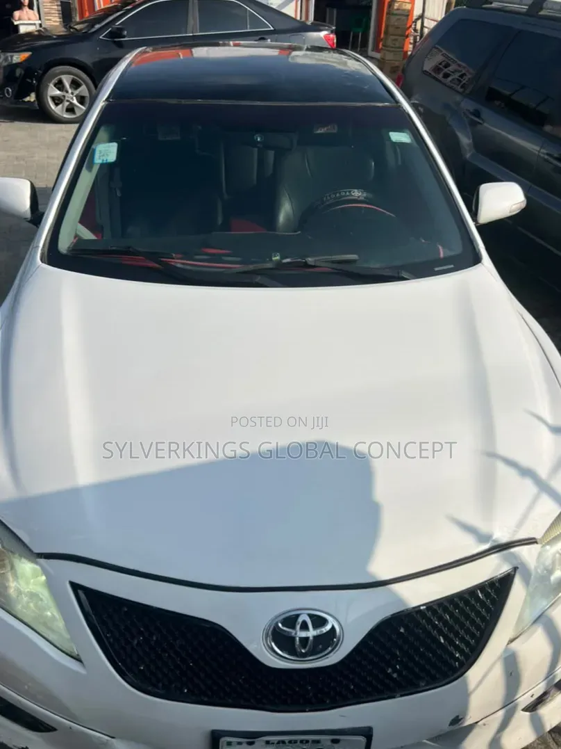 Toyota Camry 2009 White