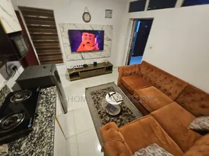 Furnished 1bdrm Apartment in Olubunmi Owa St, Lekki Phase 1 for rent