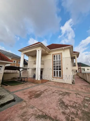 6bdrm Duplex in Anite Cresent, Okota for sale