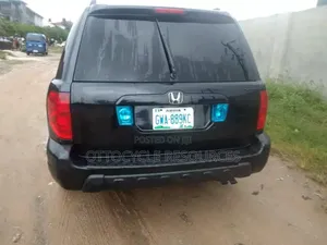 Honda Pilot 2005 Blue