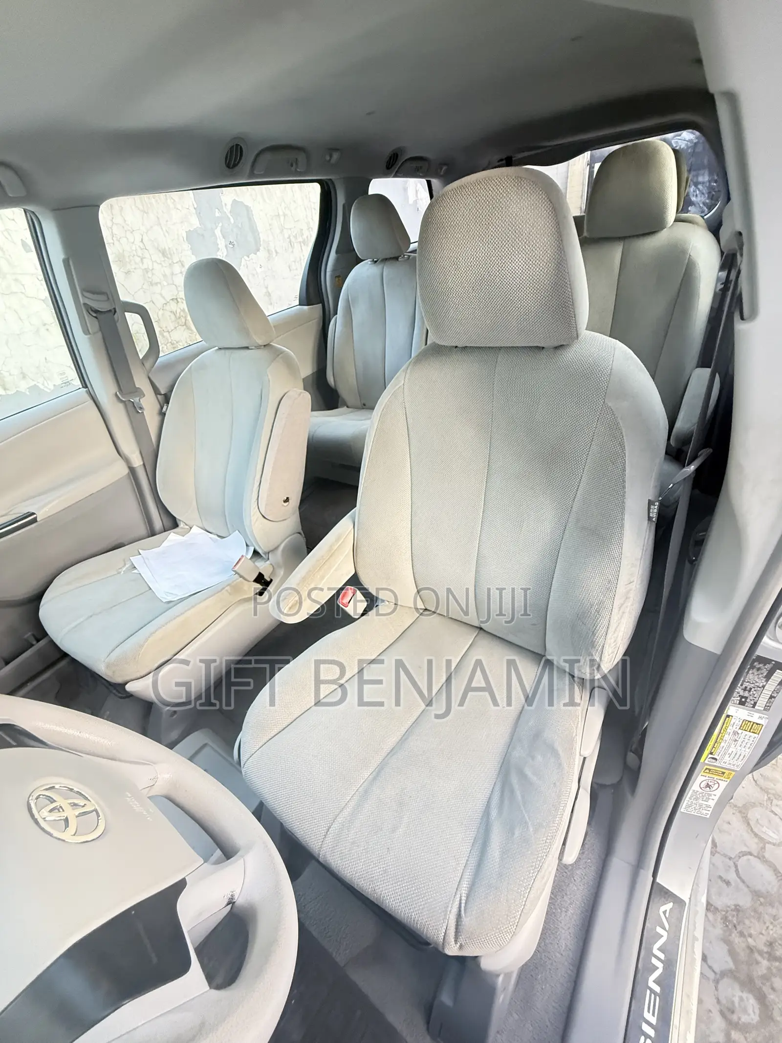 Toyota TownAce 2012 Grey