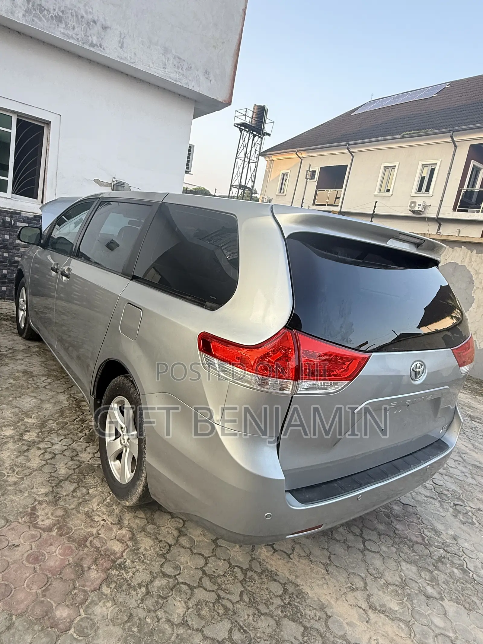 Toyota TownAce 2012 Grey