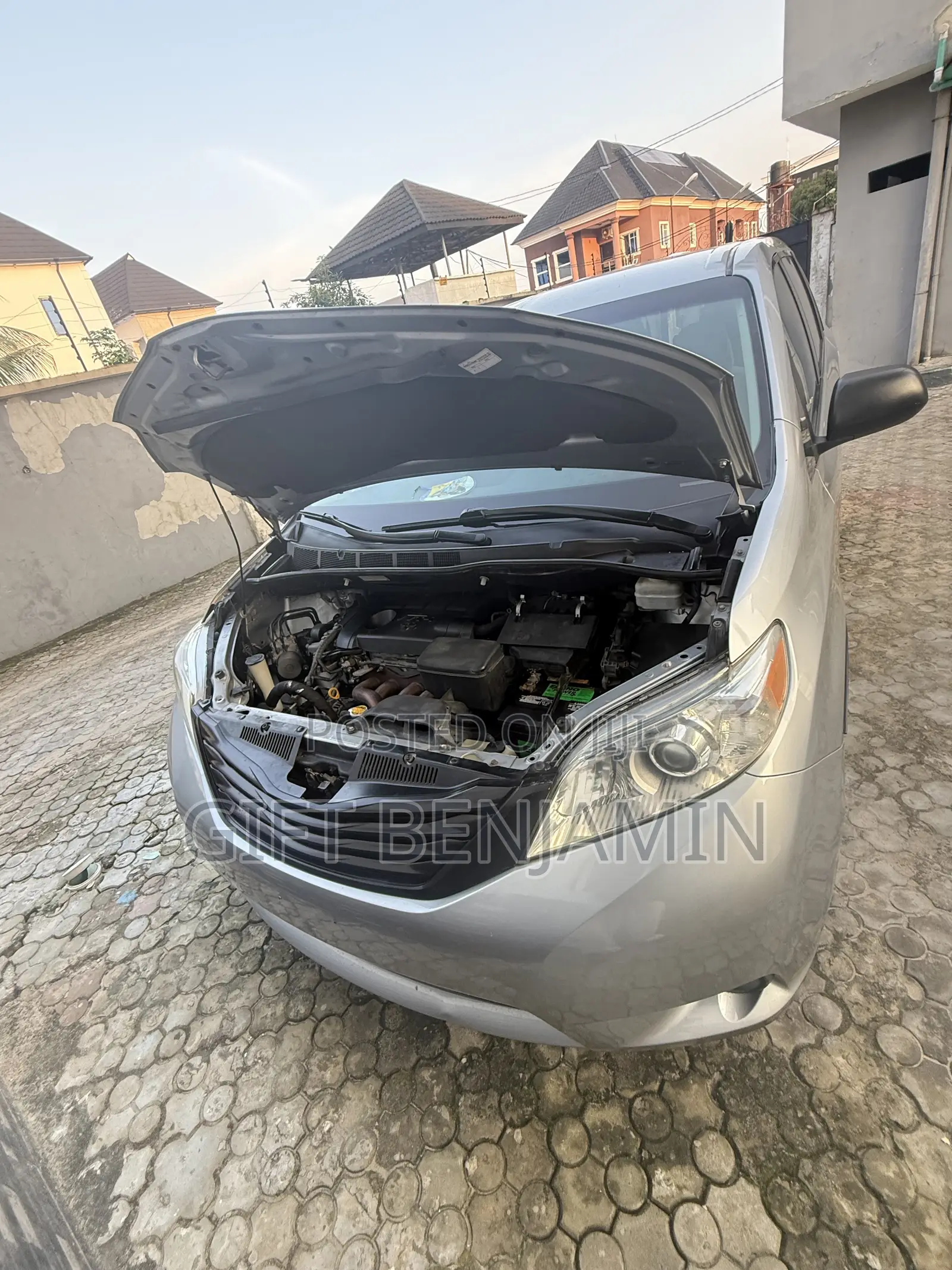 Toyota TownAce 2012 Grey