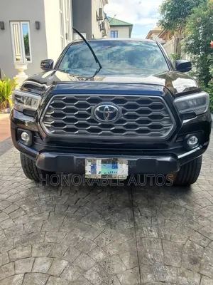 Toyota Tacoma 2020 Blue