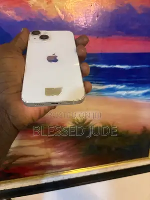 Apple iPhone 14 256 GB White