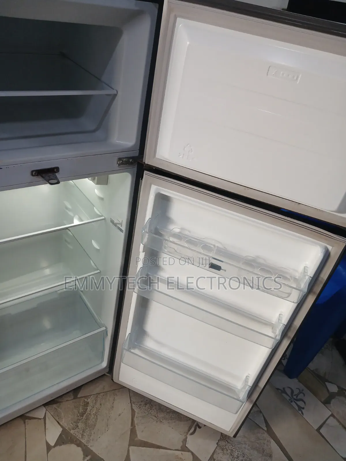 Hisense Fridge 205Ltrs