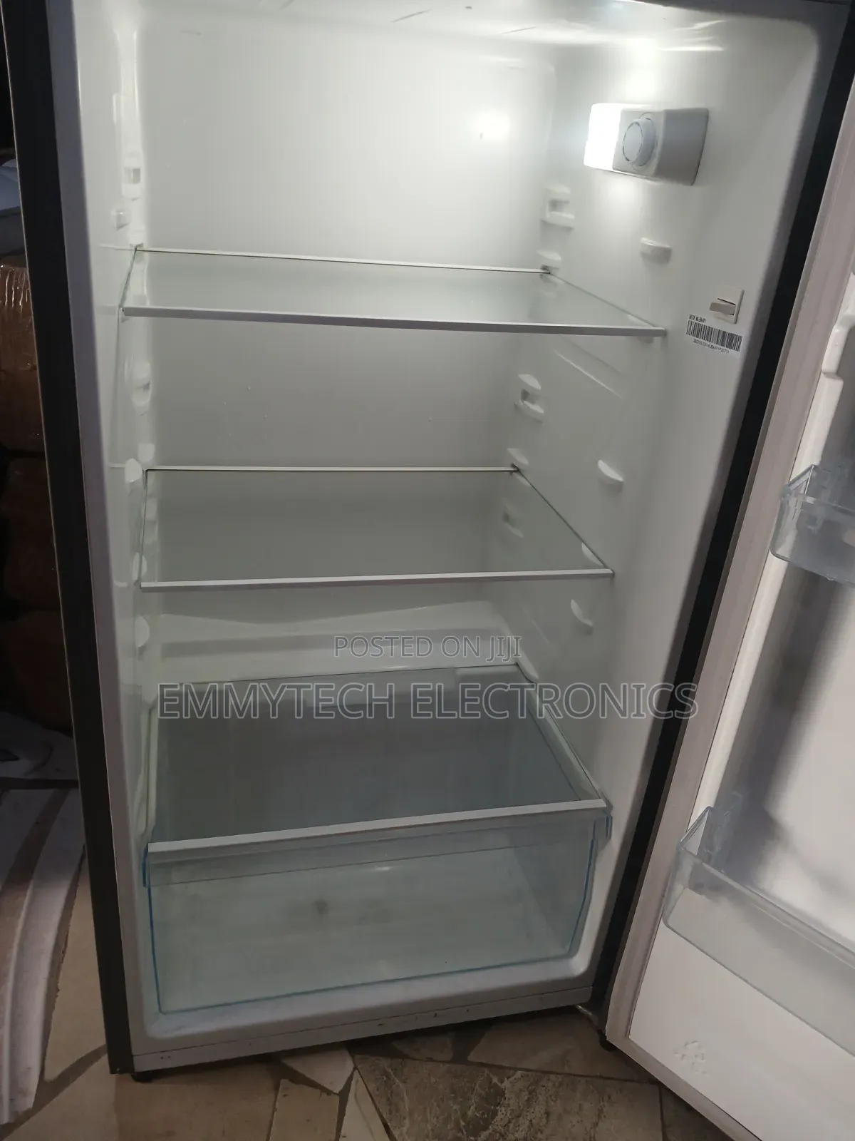 Hisense Fridge 205Ltrs