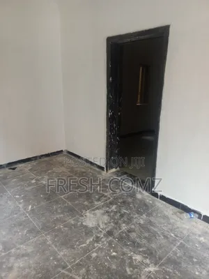 Mini Flat in Off Mobil Road for rent