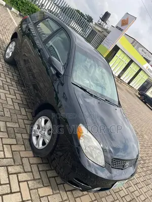 Toyota Matrix XR Hatchback AWD (1.8L 4cyl 4A) 2004 Black