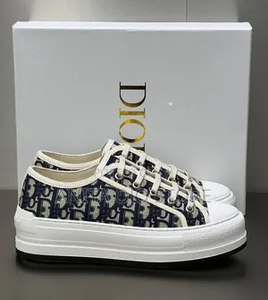 Unisex Sneakers