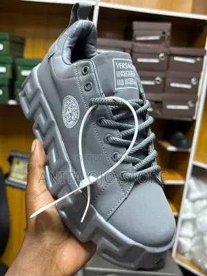 Unisex Sneakers