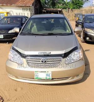 Toyota Corolla 2008 Gold