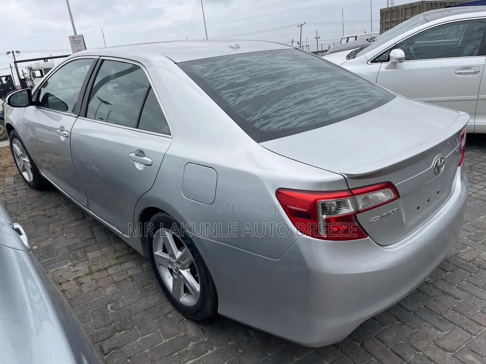 Toyota Camry 2014 Silver
