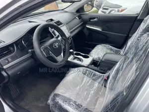 Toyota Camry 2014 Silver