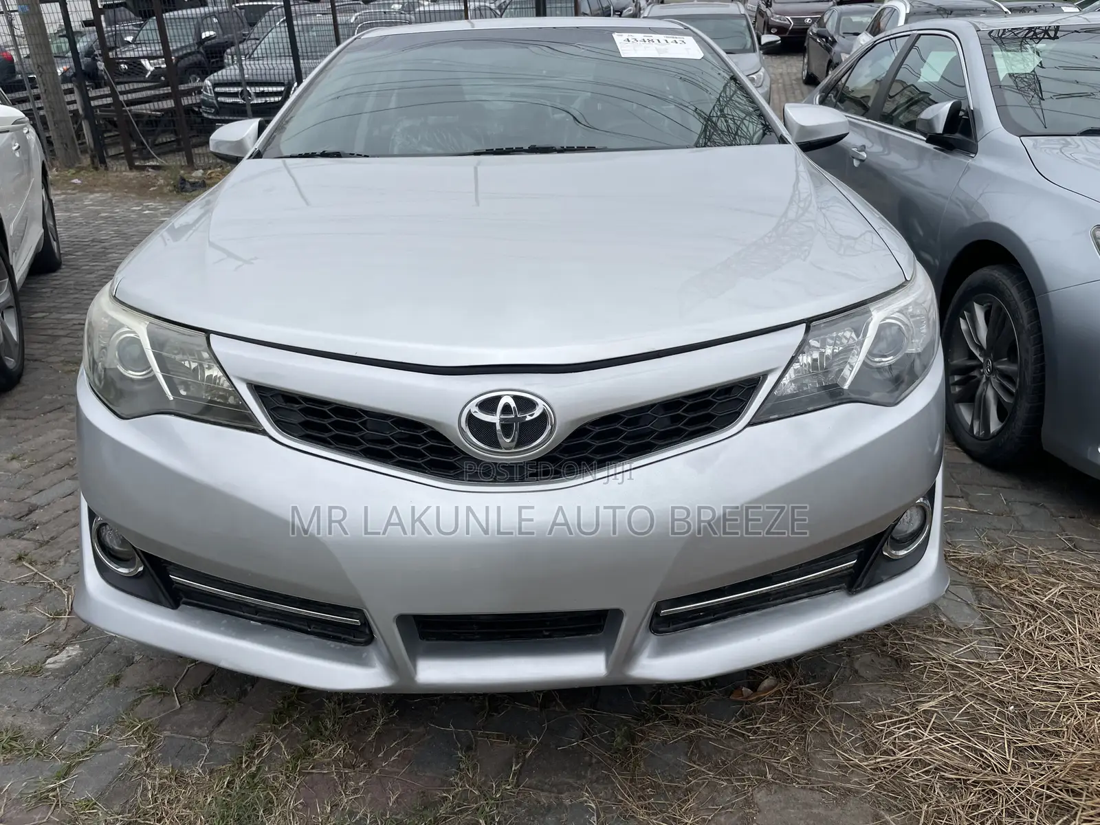 Toyota Camry 2014 Silver