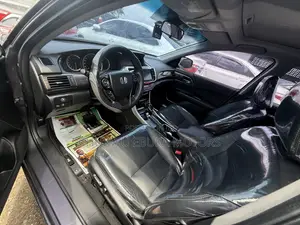 Honda Accord EX-L 4dr Sedan FWD (2.4L 4cyl 2A) 2017 Gray