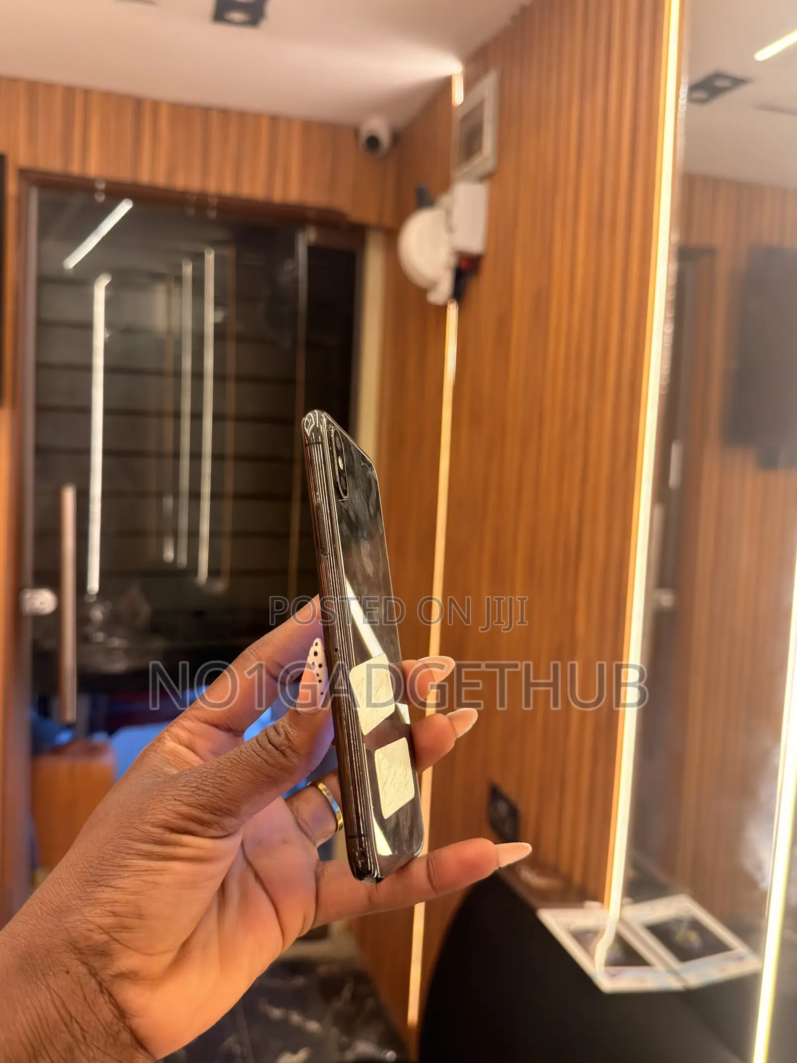 Apple iPhone X 64 GB Black