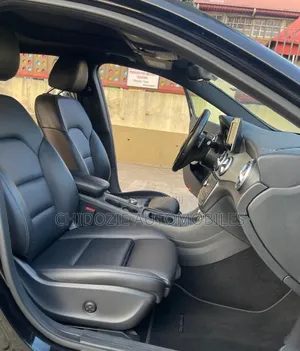 Mercedes-Benz GLA 250 2017 Black