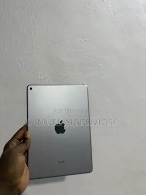 Apple iPad Air 2 128 GB Silver