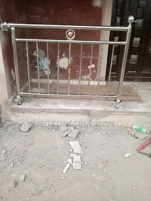 Outdoor Stainless Railings Design.