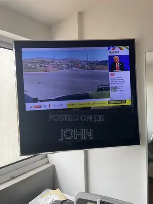 Bang and Olufsen Beovision 10-32 LED TV